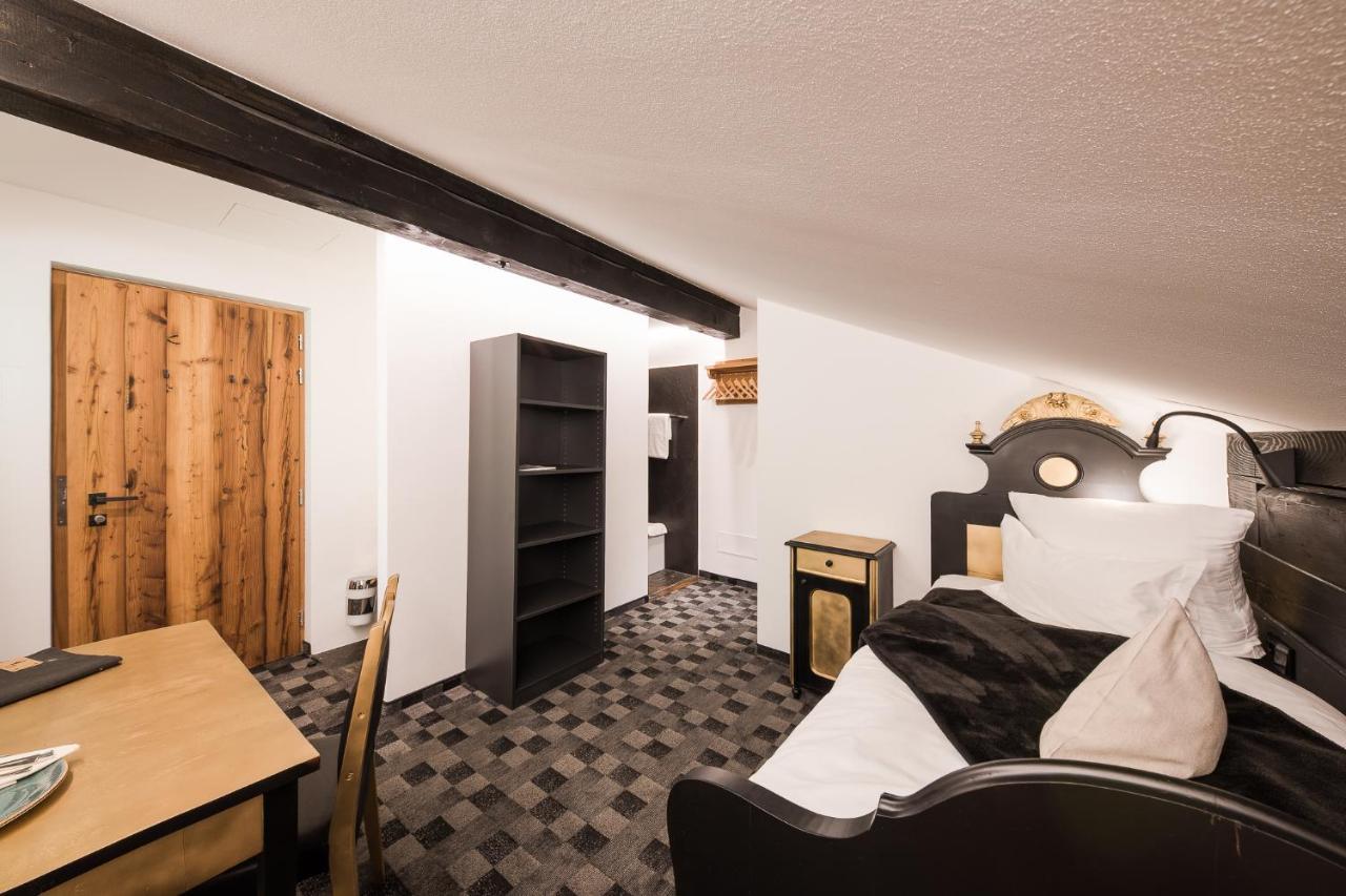 Garni Hotel Katzenthalerhof Лана Екстер'єр фото